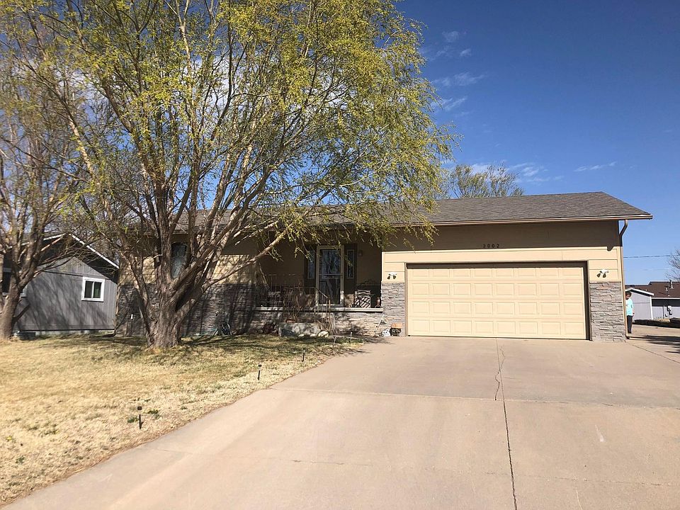 1st image of 3002 W Barbara Ln