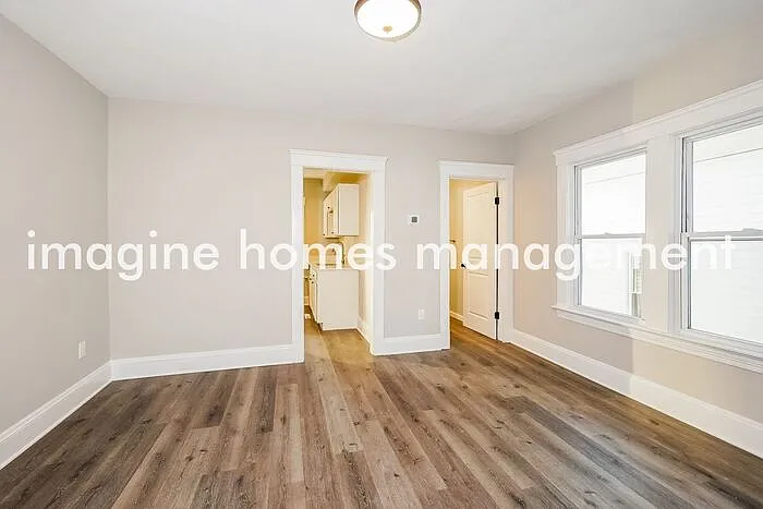 3019 W 11th St #2 — Photo 6