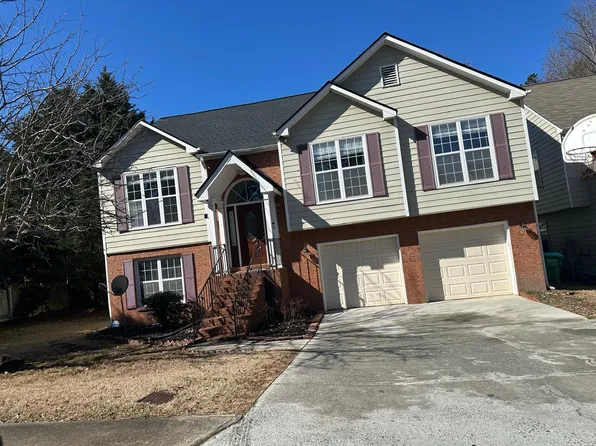 5335 Harbins Point Ln, Lilburn, GA 30047