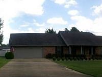1st image of 250 Dogwood Ln