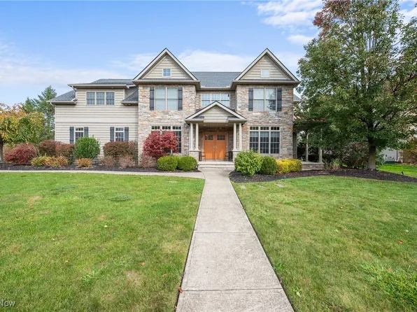 30852 Sawgrass Ln, Westlake, OH 44145