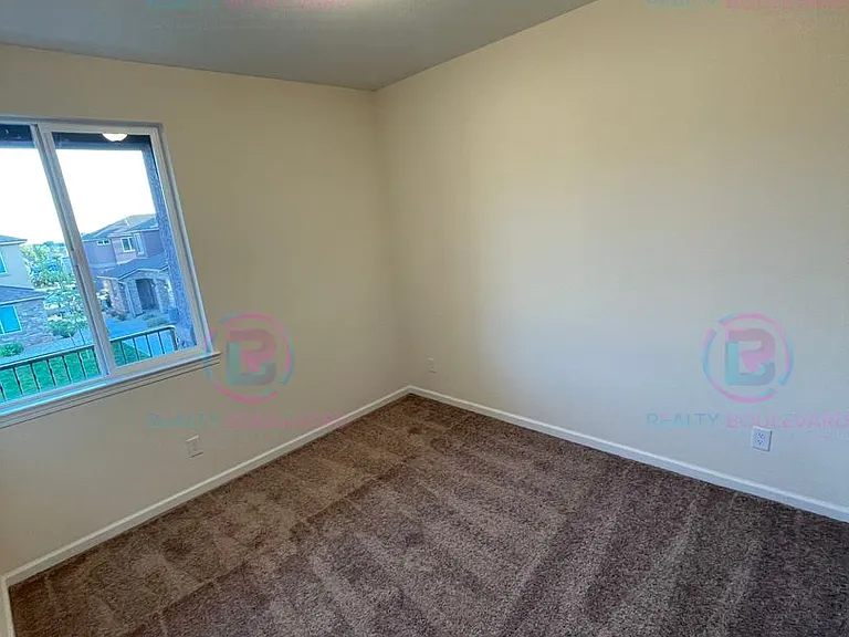 1013 Middle Gate Rd — Photo 18