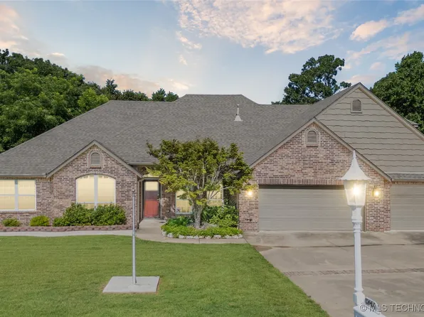 13664 S 261st East Ave, Coweta, OK 74429
