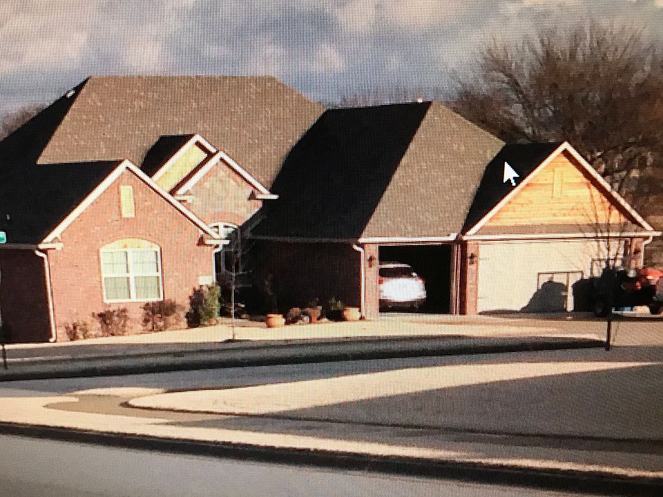 1st image of 6204 SW Well Ter