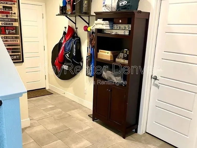 8991 Yates Dr — Photo 17