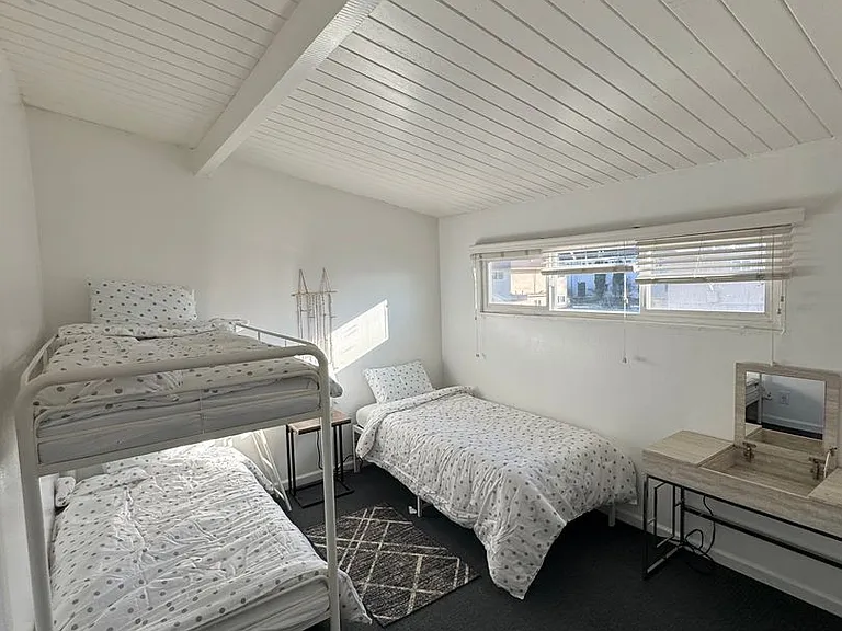 6587 Cervantes Rd — Photo 40