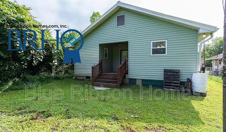605 Victory St — Photo 8