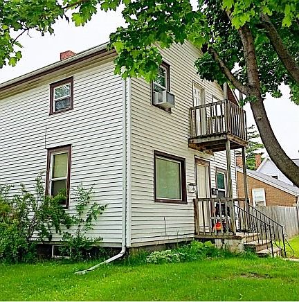 2nd image of 1303 E Walnut St