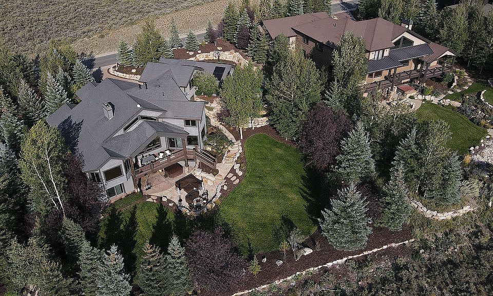 1st image of 5955 Mountain Ranch Dr