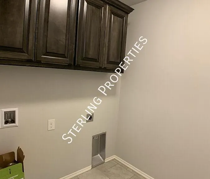 15720 Potomac Dr — Photo 6