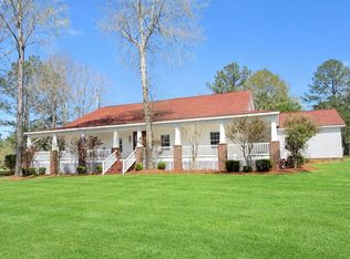 423 Academy Dr, Andalusia, AL 36420