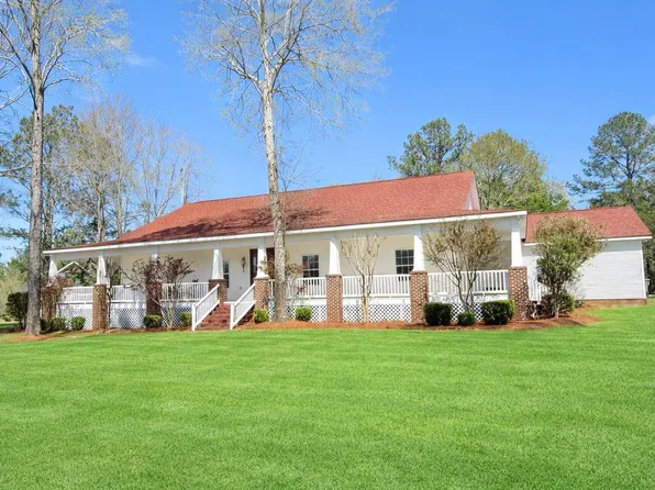 423 Academy Dr, Andalusia, AL 36420