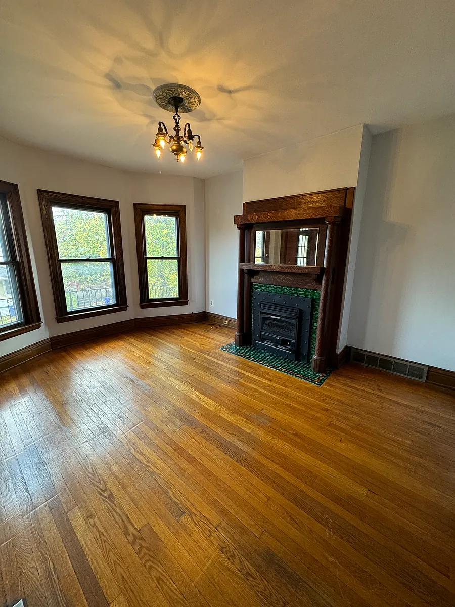 Building Photo - 118 Congress St #1