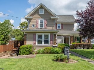 687 Riegelsville Rd, Milford, NJ 08848