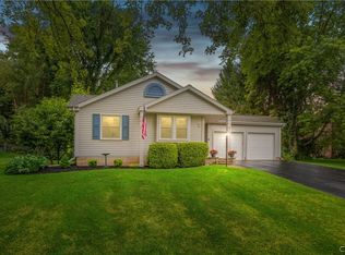 4750 Sabre Ln, Manlius, NY 13104
