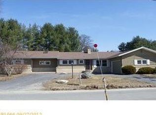 17 Champlain Ave, Lewiston, ME 04240