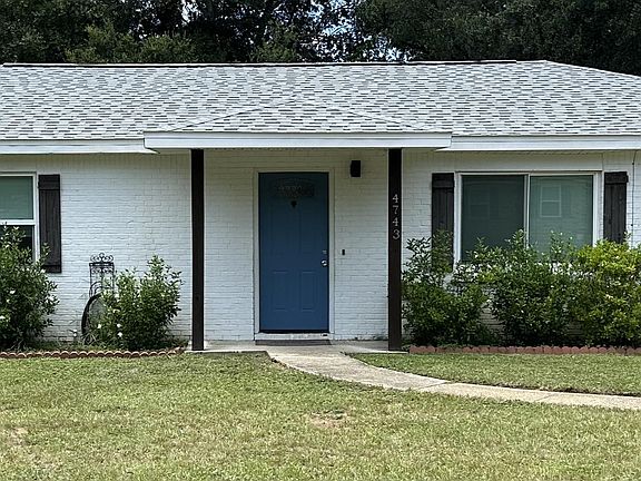 2nd image of 4743 Pecanwood Pl