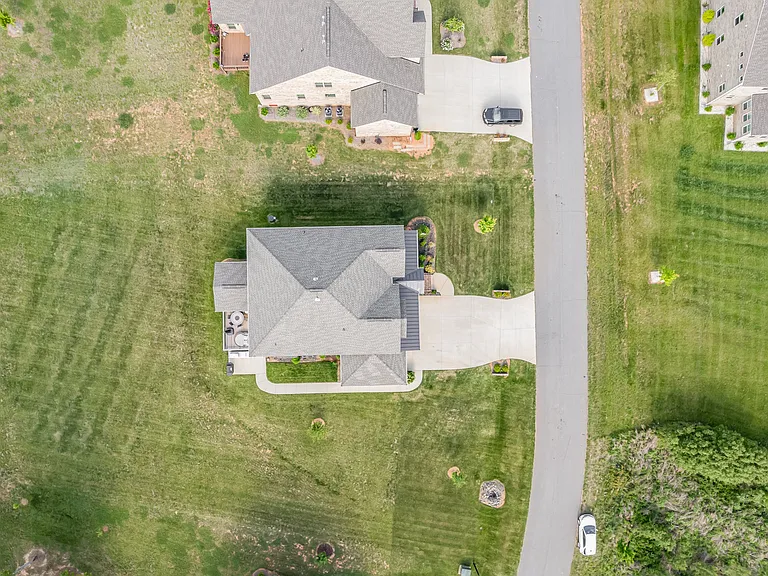 6006 Tanoak Ct — Photo 7