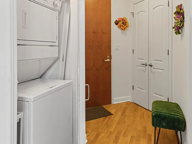 420 E Waterside Dr #904 — Photo 9
