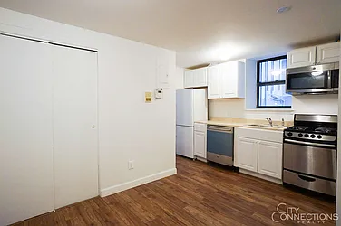 Rented by City Connections Realty