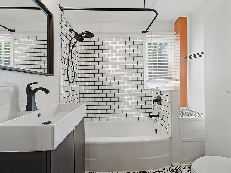 305 Palen Ave — Photo 17