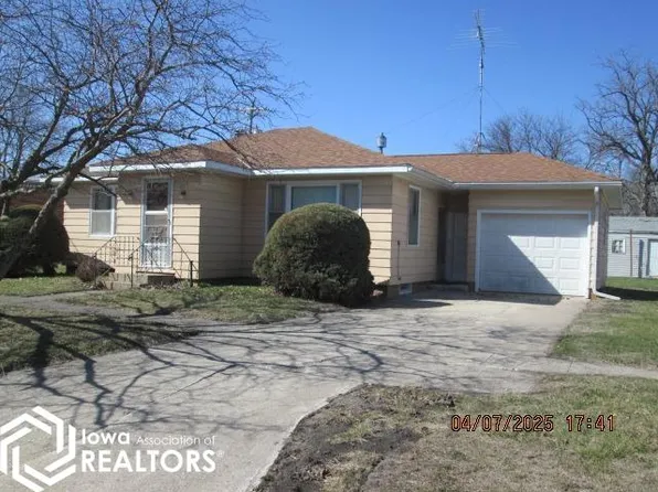 205 7th Ave SW, Clarion, IA 50525