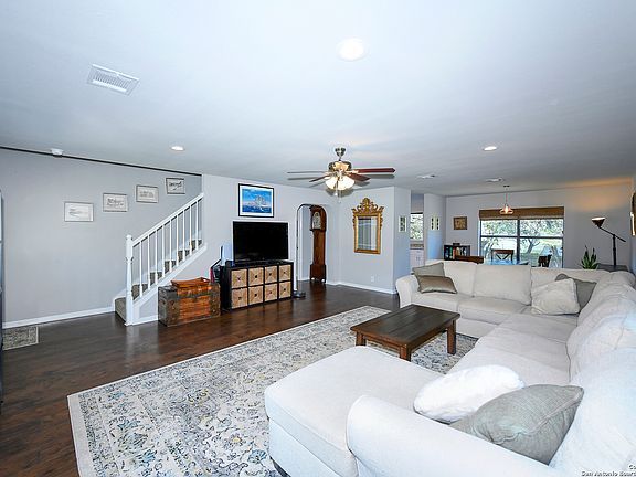 5th image of 7750 Sandia Bluff