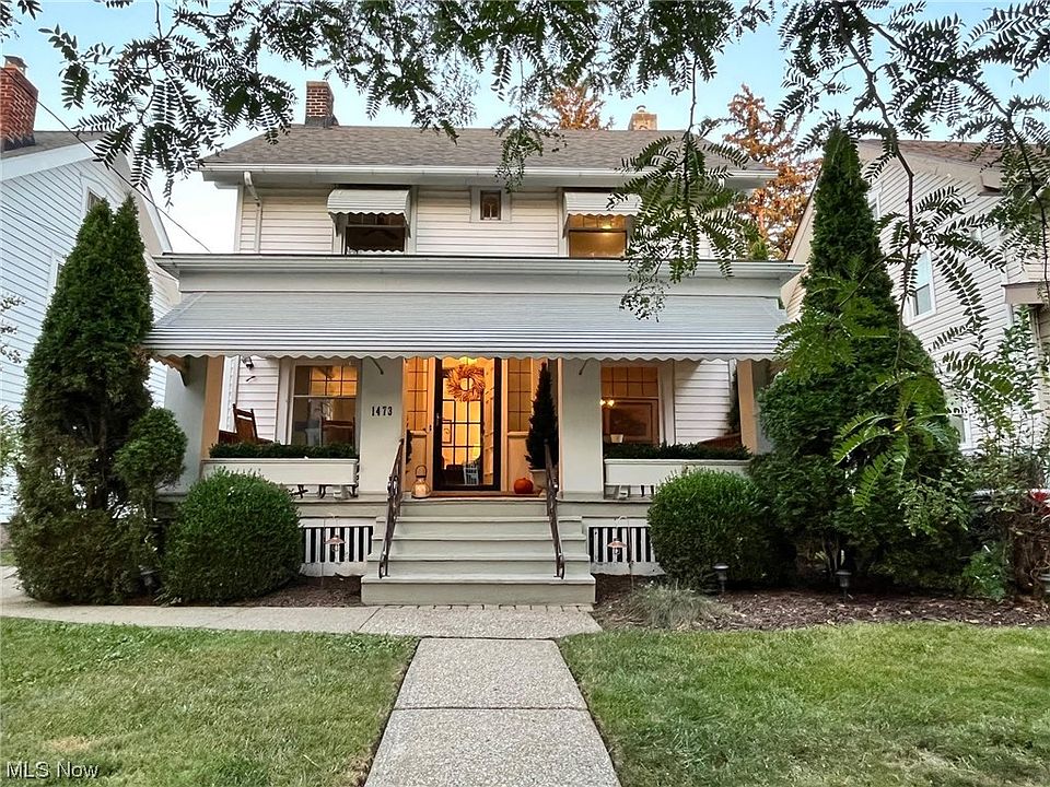 1st image of 1473 Larchmont Ave