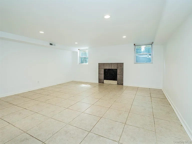 3 West Dr — Photo 37
