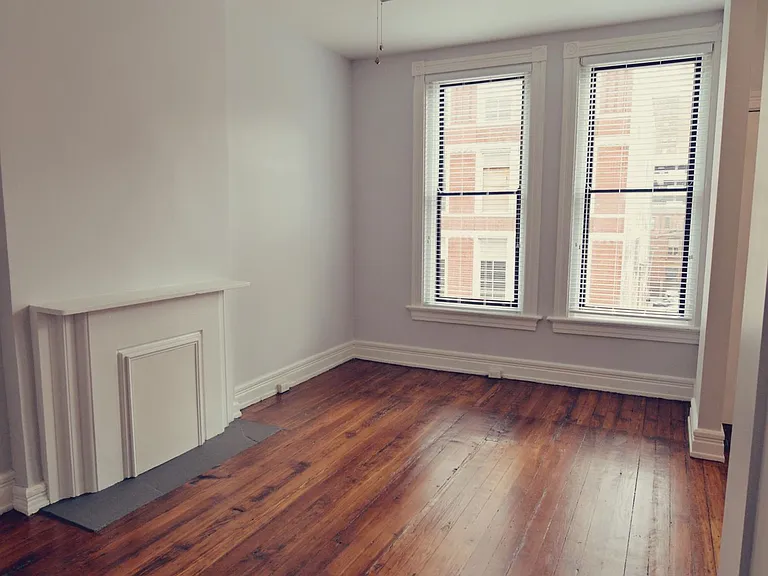 30 W Court St #302 — Photo 18