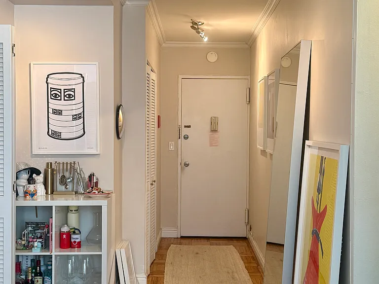 166 E 63rd St #2L — Photo 9