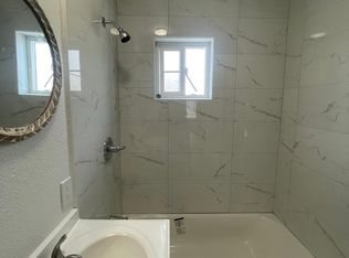 865 W 6th St #865, Azusa, CA 91702