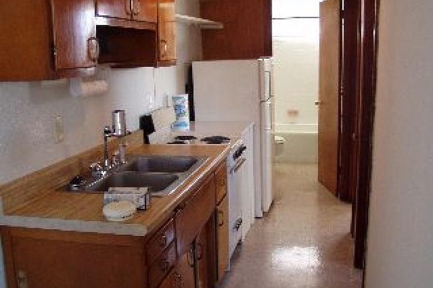 1st image of 100 Walton Dr APT 22