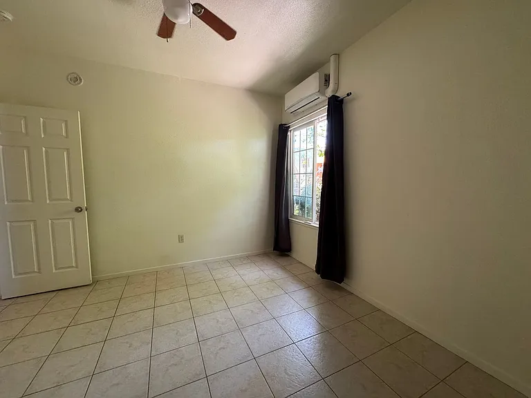 1382 Estates Dr — Photo 6
