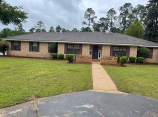 1104 Douglas Ct, Bainbridge, GA 39819