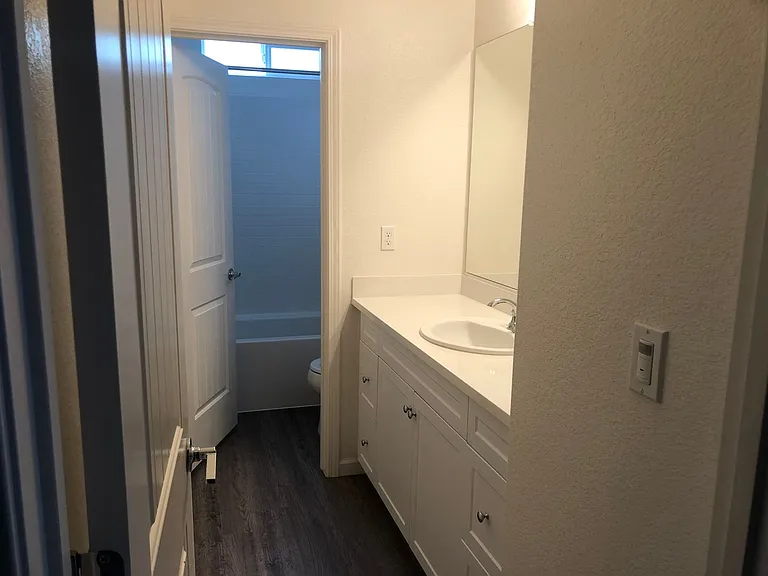 405 Carly Anne Dr — Photo 4