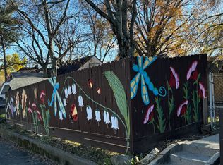 1918 Charlestown Rd #1, New Albany, IN 47150