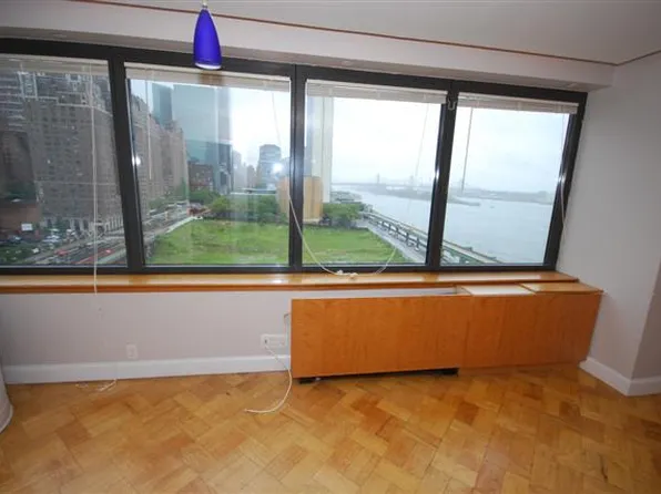 415 East 37th Street image 1 of 23