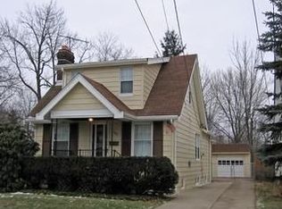 5384 Summit Rd, Lyndhurst, OH 44124