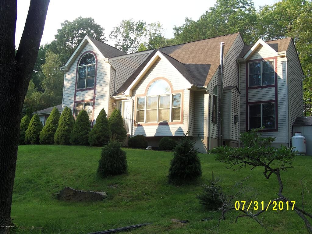 6108 Sunset Dr, Swiftwater, PA 18370 Zillow
