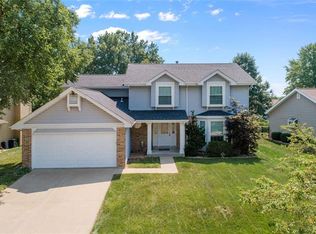 16782 Babler View Dr, Ballwin, MO 63011
