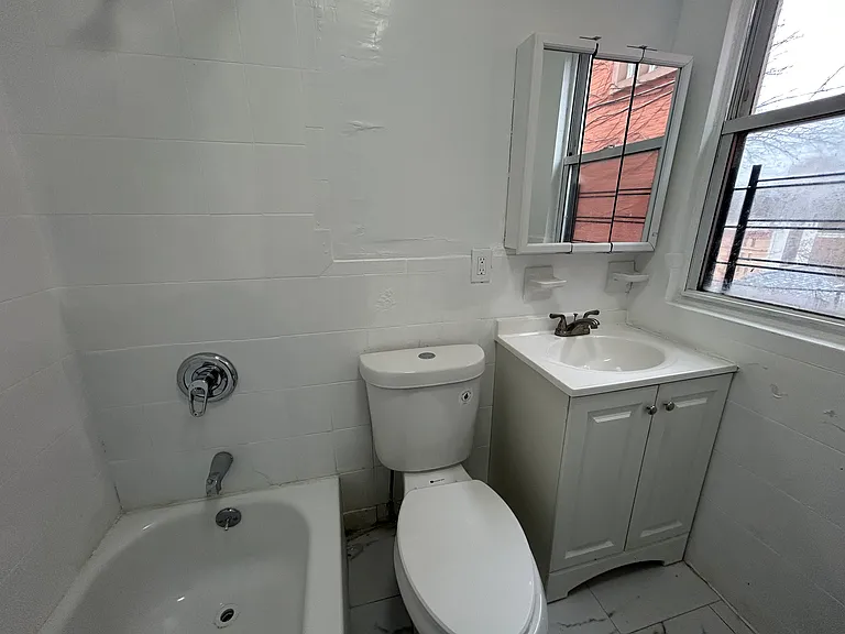 1819 Palisade Pl #1 — Photo 7