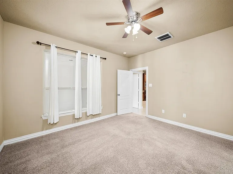 13403 Preston Cliff Ct — Photo 11