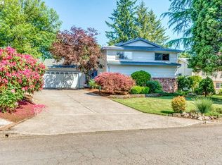 5616 SE Hillwood Cir, Milwaukie, OR 97267