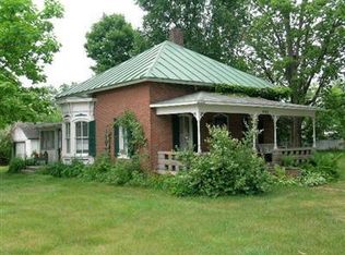 480 Grove St, Constantine, MI 49042