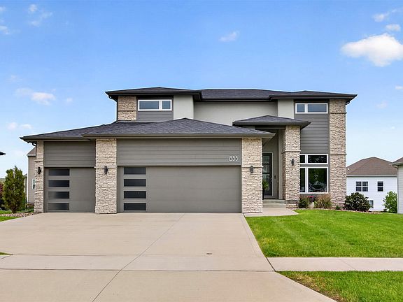 2nd image of 855 Sandstone Point
