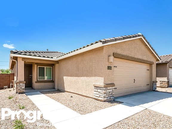 3rd image of 12835 Peony Dr