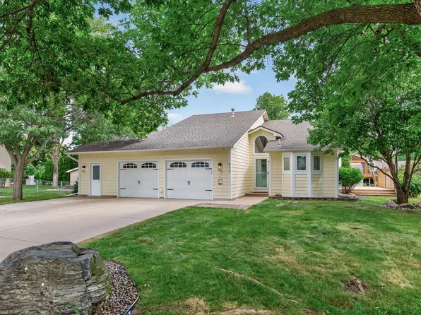 8116 122nd Ln N, Champlin, MN 55316