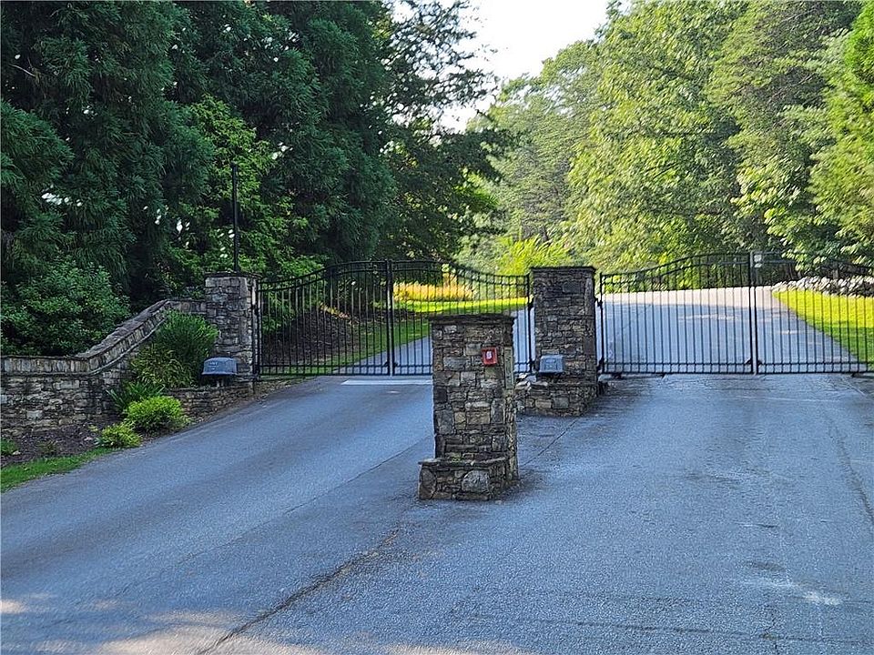 190 Comfort Ln Dahlonega GA Zillow