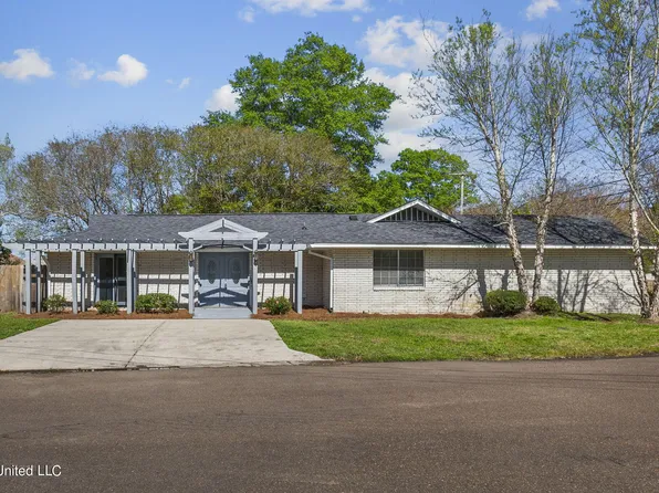 3704 Old Brandon Rd, Pearl, MS 39208